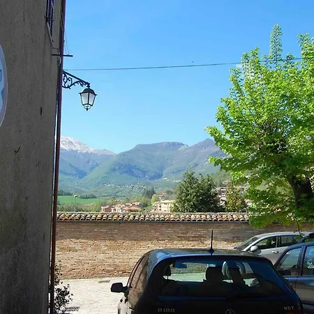 Costa Nel Centro Storico Di شقة *